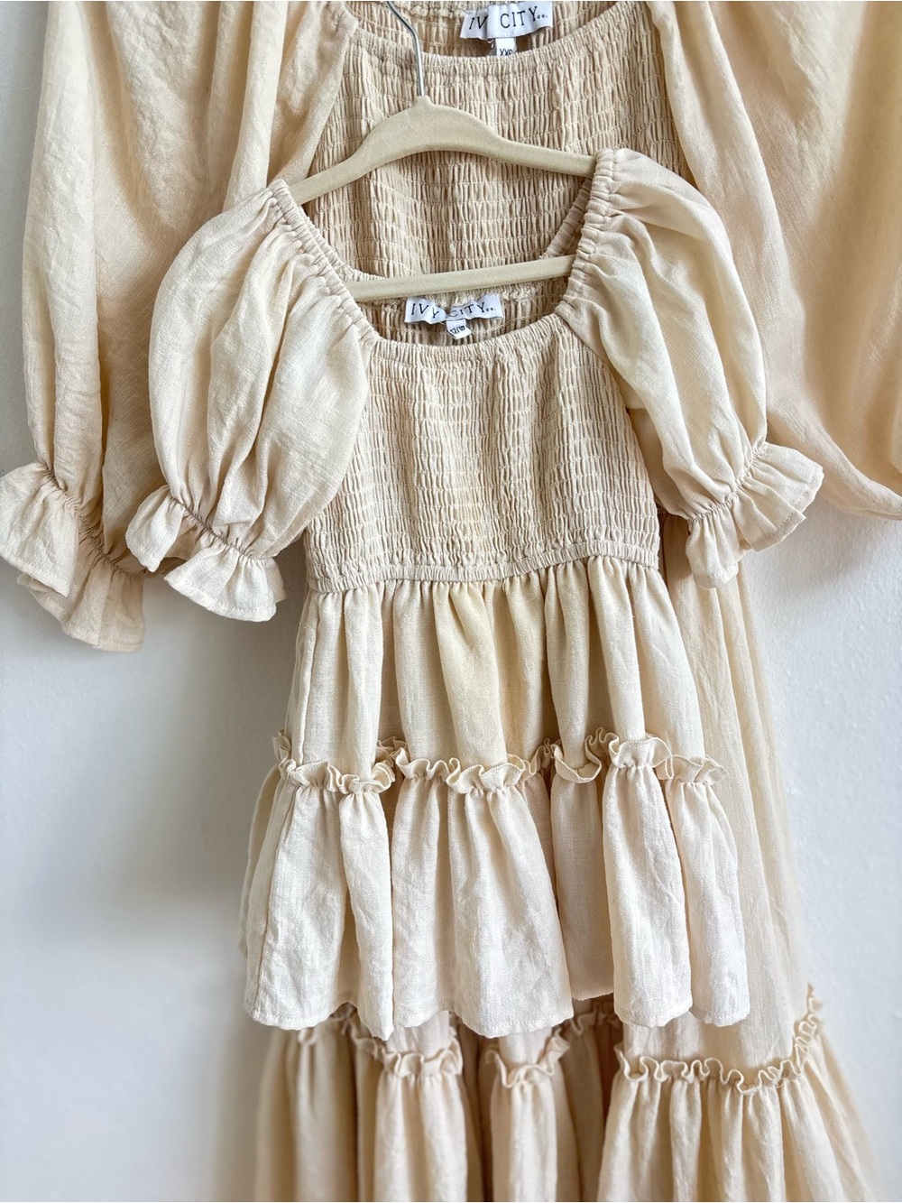 Ivy City Co Mommy and Me Lani dresses 💛 - Picture 2 of 4
